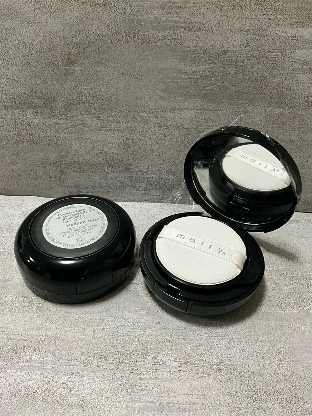 2 Mally flawless finish transforming effect foundation new MEDIUM SHADE
